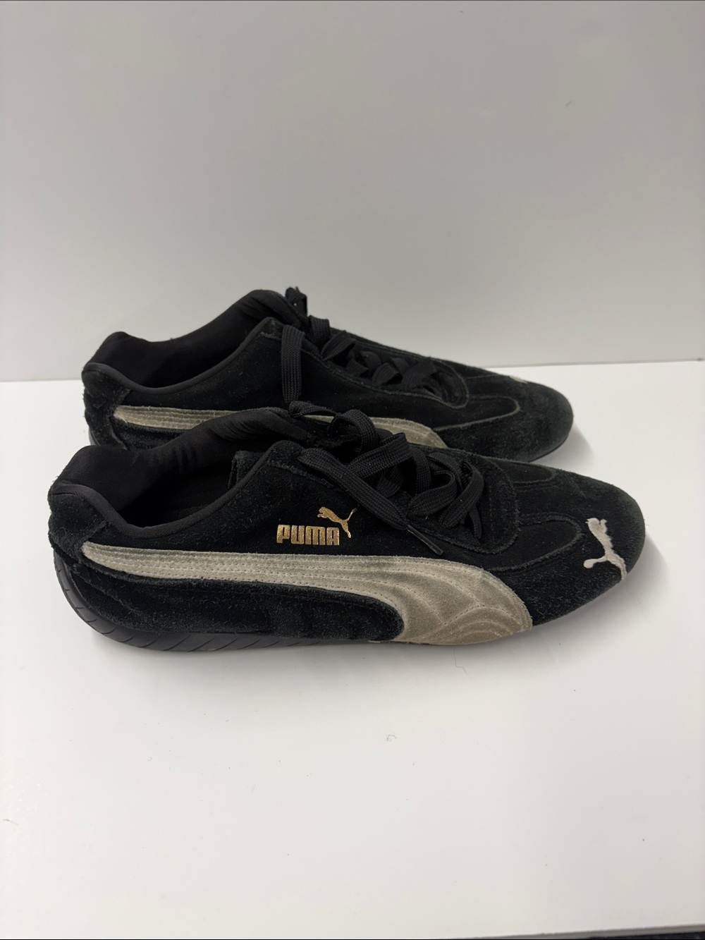 Used Puma Womenβs Speedcat OG Sneakers Size 9